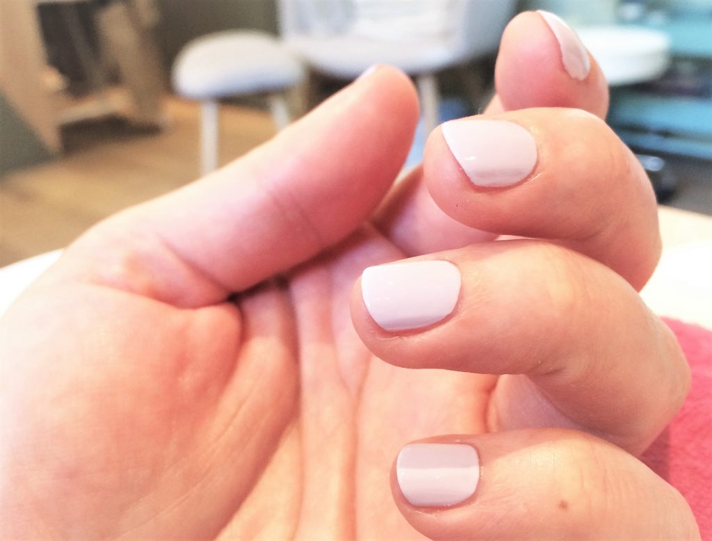 Ongles cassants, dédoublés, que faire ? - Copines de Bons Plans