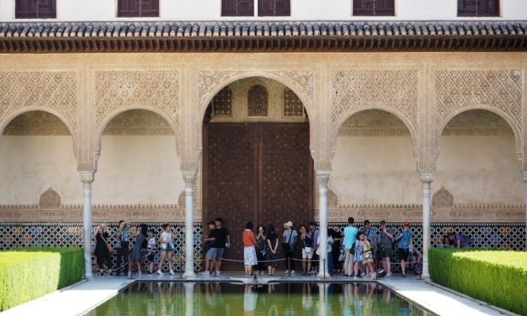grenade alhambra palais nasrides