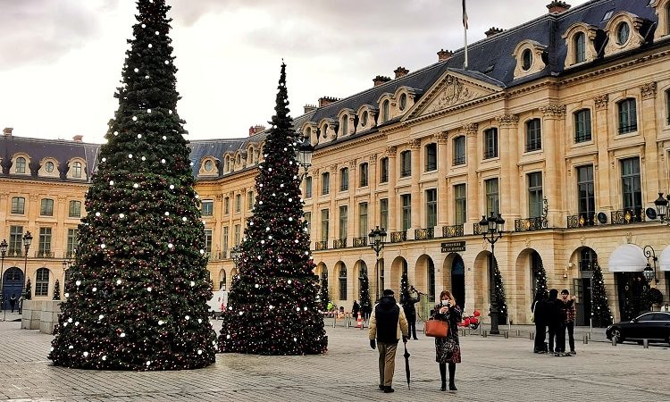 Noel Place Vendome Paris