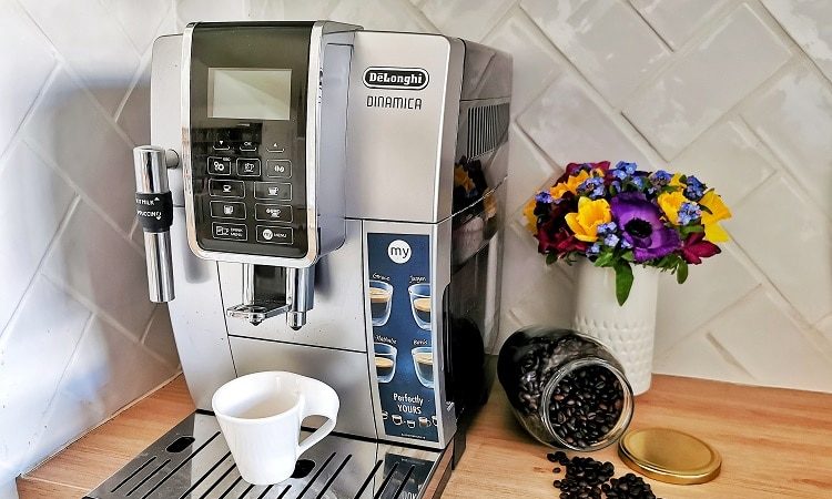 machine-cafe-broyeur-delonghi-750
