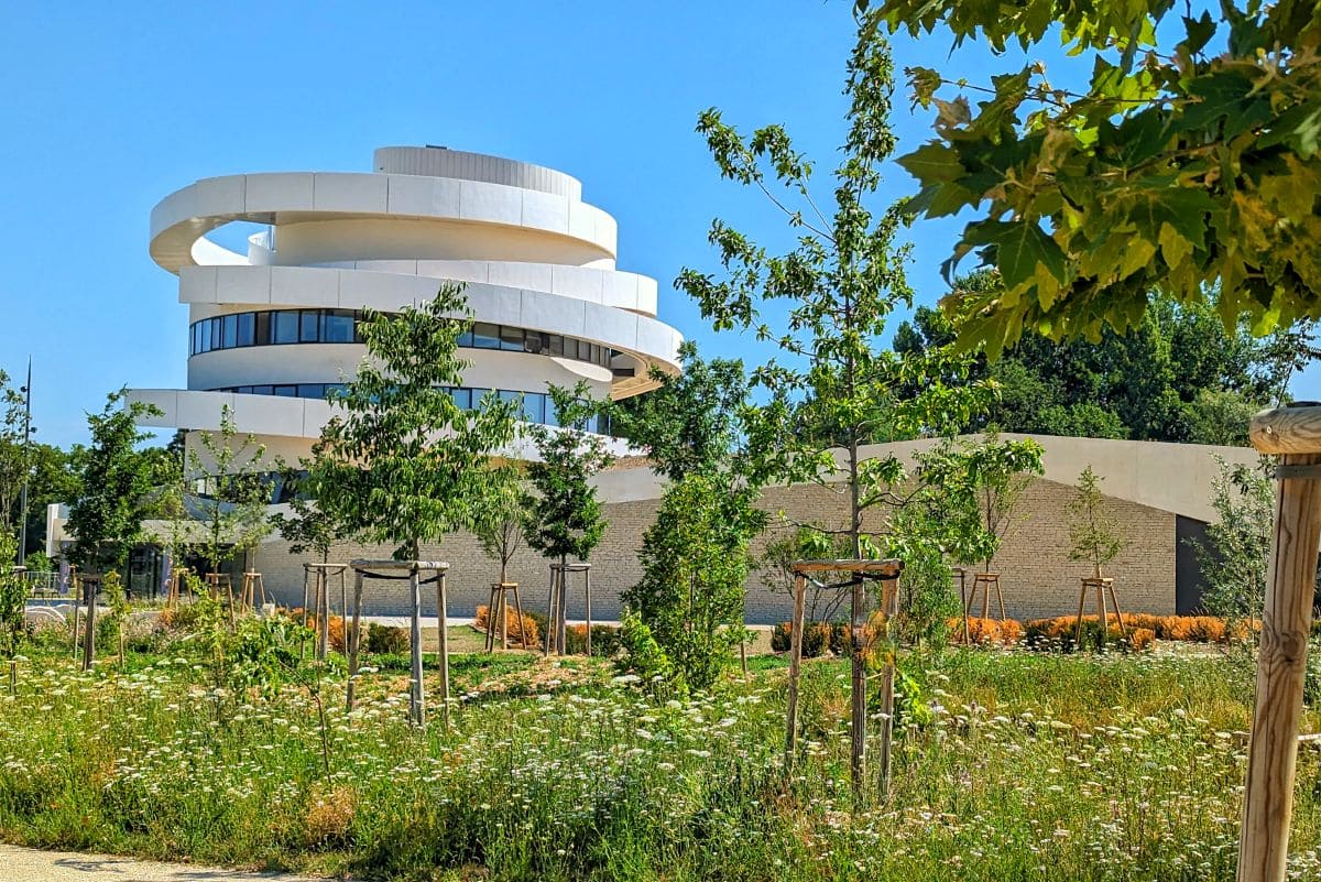 Visite de la cité des climats et Vins de Bourgogne cité des climats et vins de bourgogne