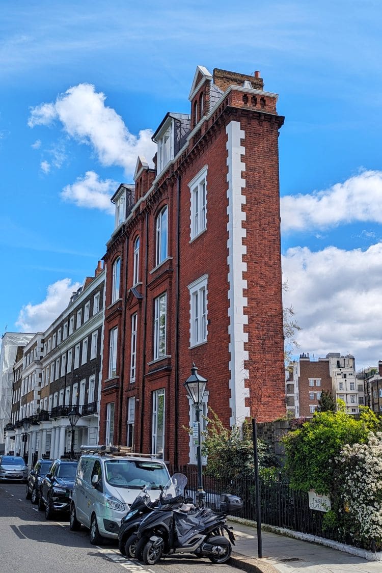 1 jour à Londres, 27 lieux sublimes à découvrir ! The thin house Londres