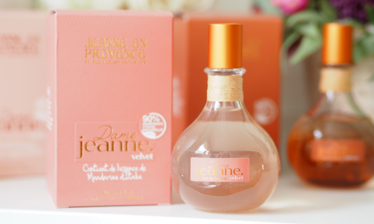 parfum-dame-jeanne-velvet