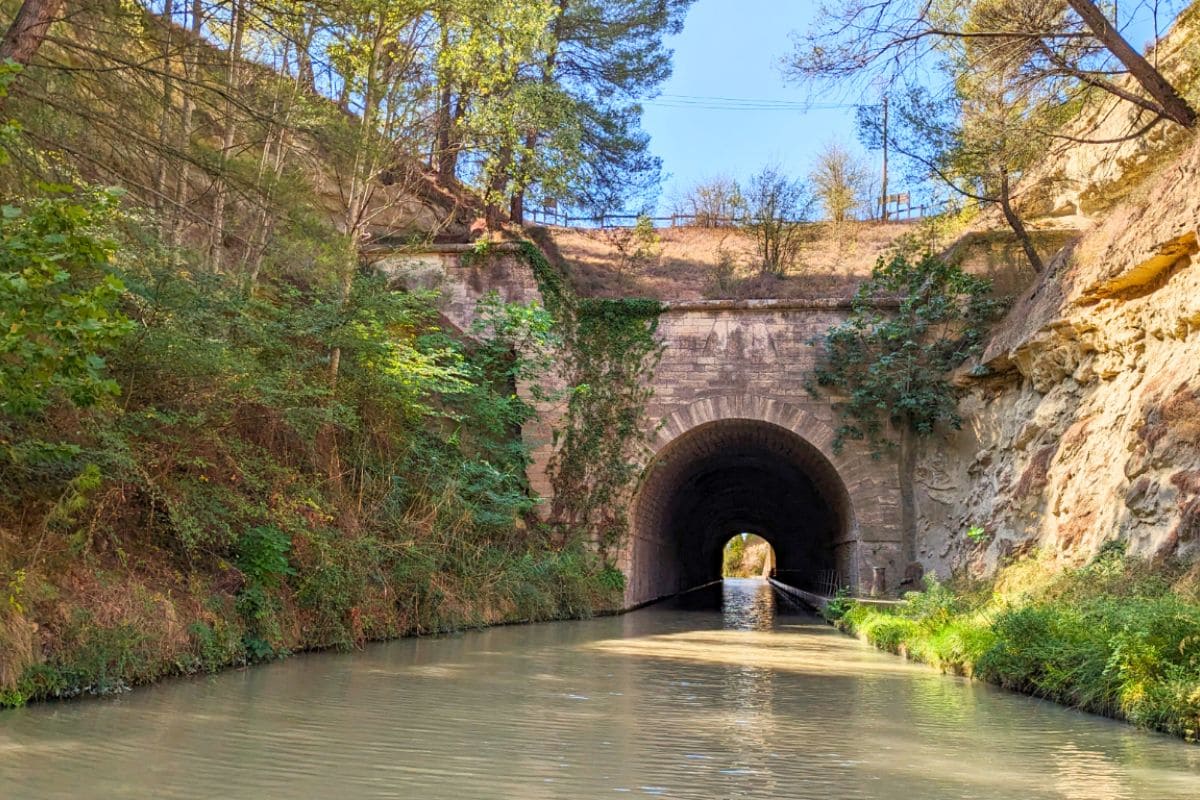 Un beau week-end autour du Canal du Midi et du Saint-Chinian en bateau sur le canal du midi