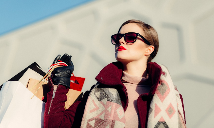 Vêtement femme pas chers a la mode sale