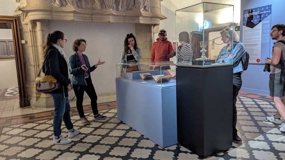 Explorez la Bourgogne du Sud en suivant la CycloRoute71 ! musee d art et d archeologie de cluny