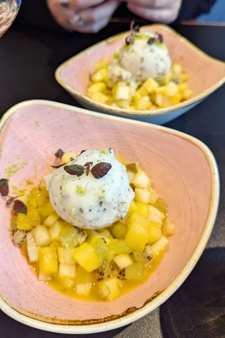 Le Tribe Table Clichy : voyage culinaire en Californie ! dessert du restaurant tribe table clichy