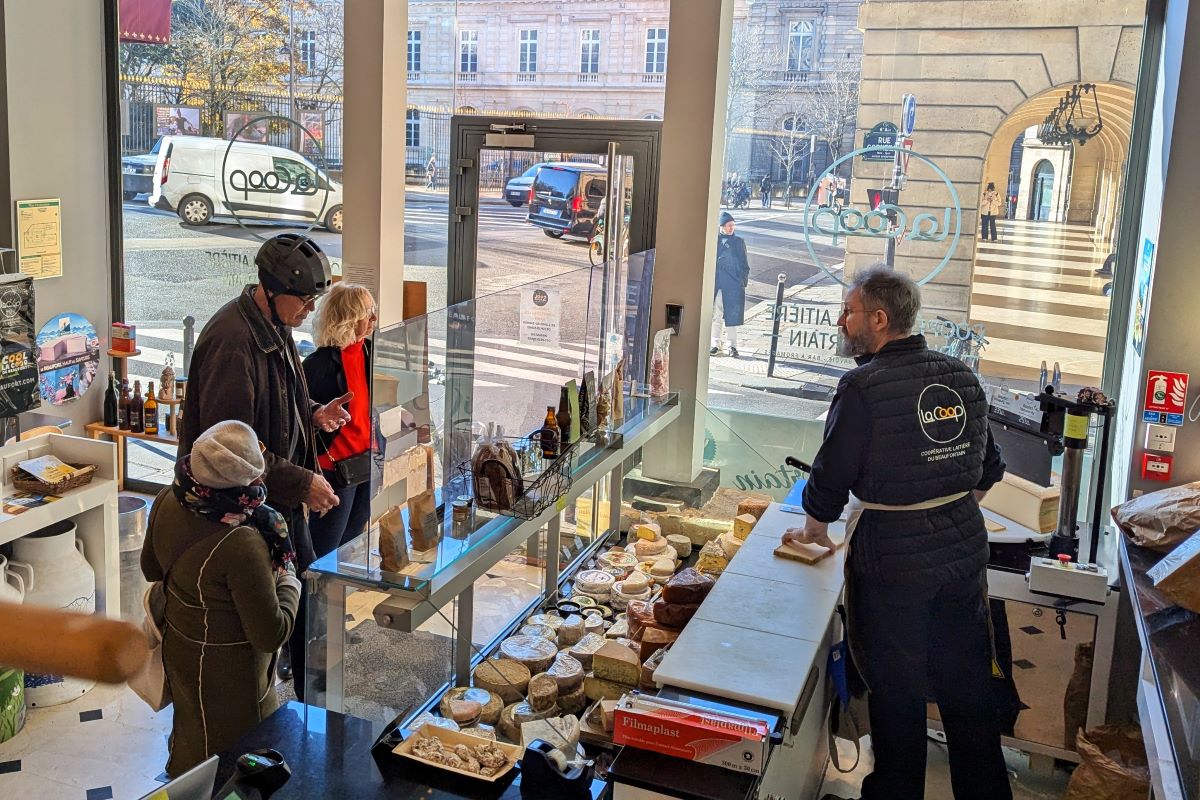 la-coop-paris-epicerie-de-savoie-vue-interieur