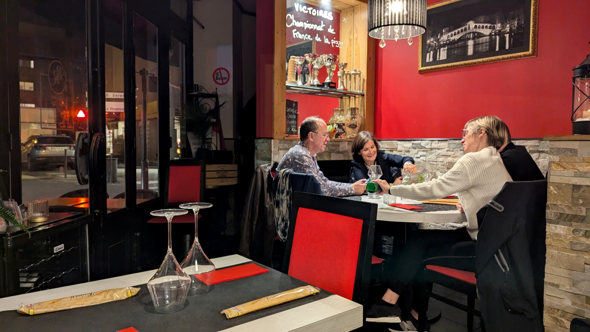 restaurant pizza vincennes renine ambiance salle 1200