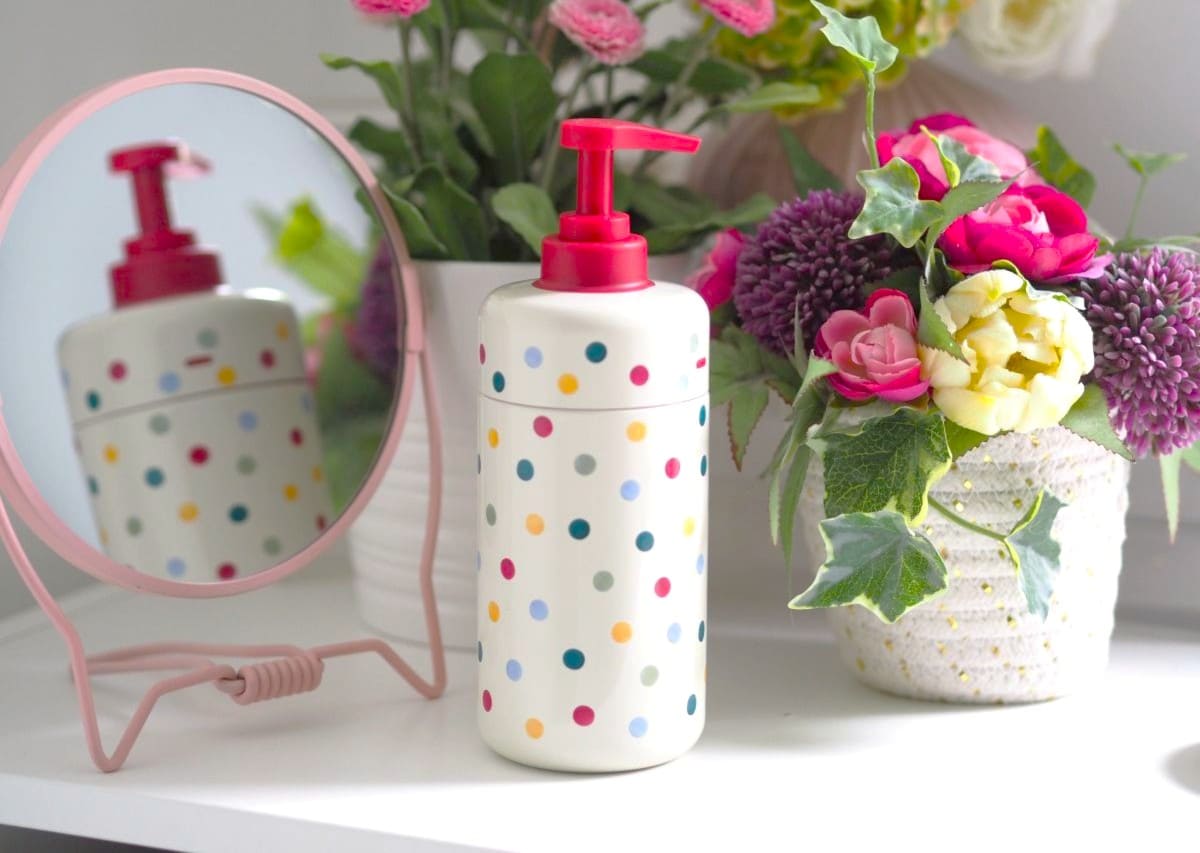 Wild édition limitée Polka Dot Case Emma Bridgewater 🟣🟡🟢 à saisir ! flacon de gel douche rechargeable Wild edition limitee Polka Dot Case Emma Bridgewater