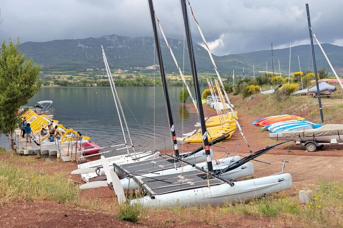 base de plein air du salagou et son ponton