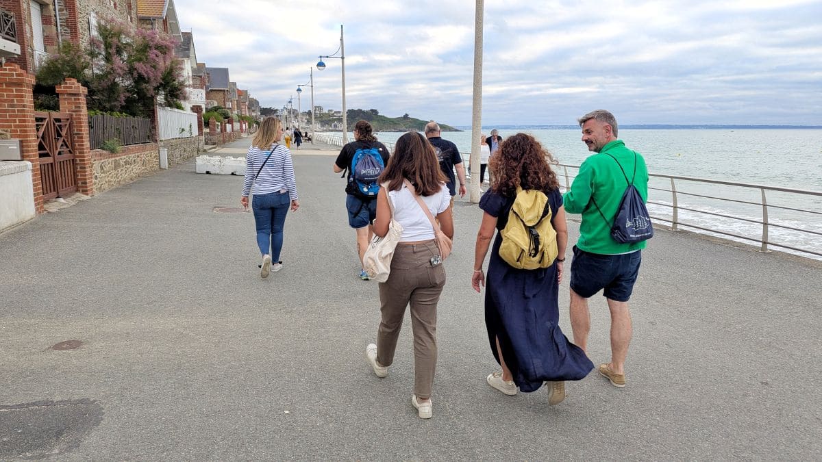 la digue de pleneuf val andre pour se promener