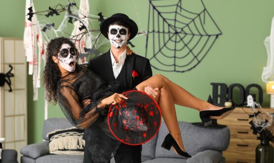 Les déguisements Halloween pour couple 🎃 : tendances 2025