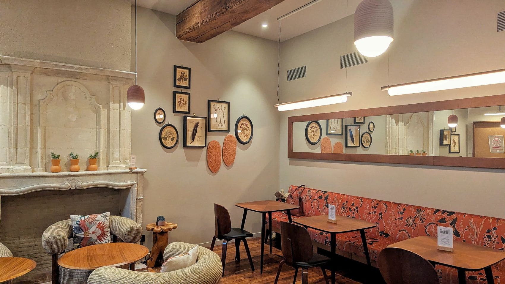 salle commune hotel le cloitre orleans reseau encore mieux