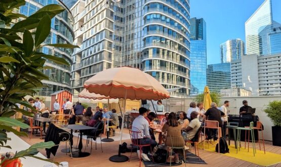 Mama’s Secret Garden 🍸🌿, terrasse cachée du Mama Shelter La Défense !