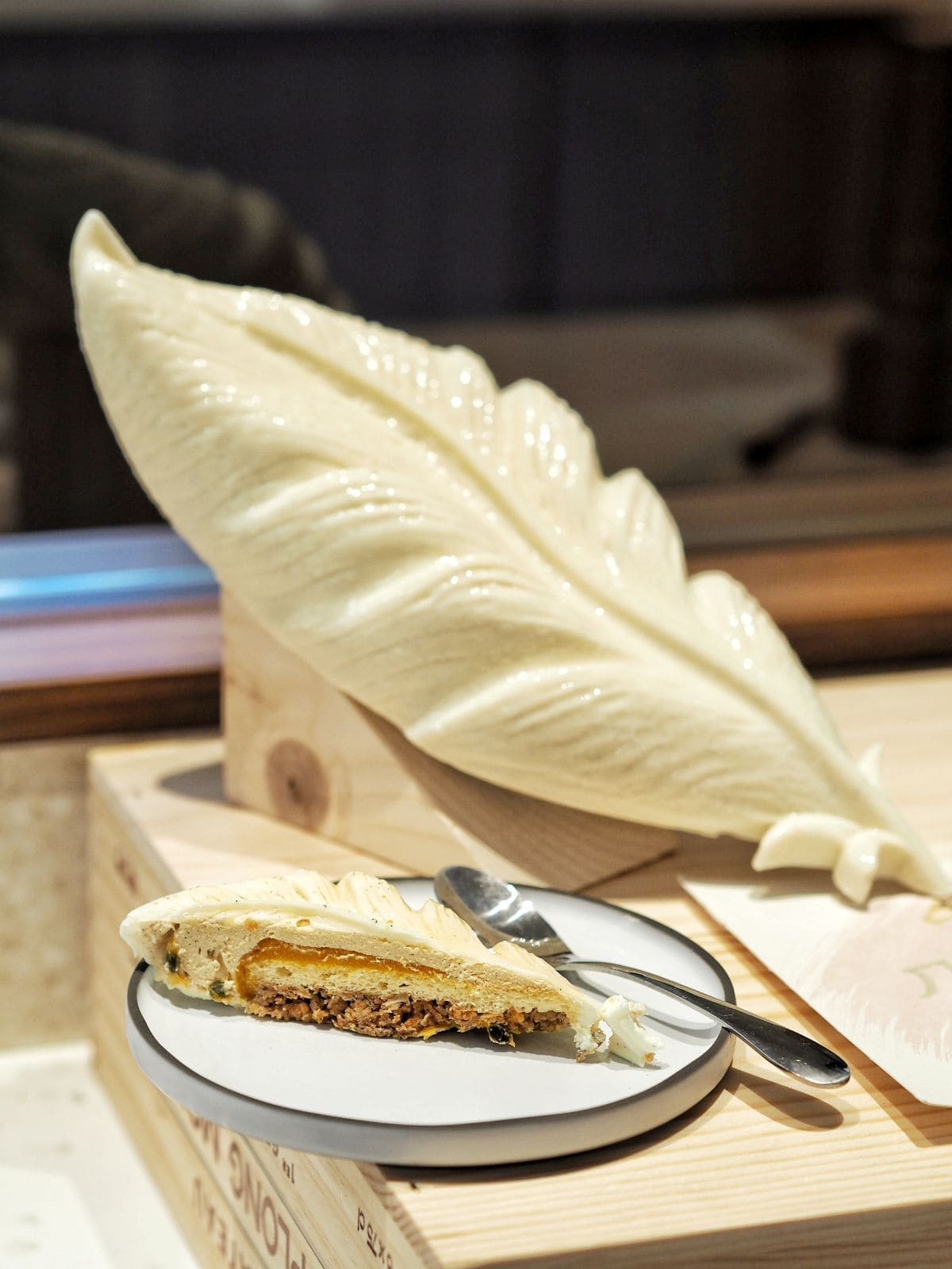 interieur buche de noel 2025 la plume du pere noel par adrien salavert