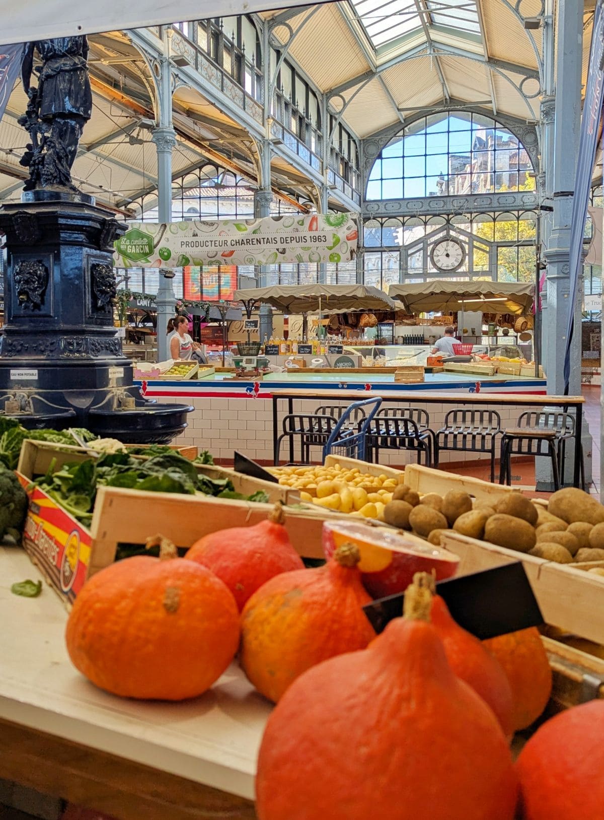 halles du marche d angouleme