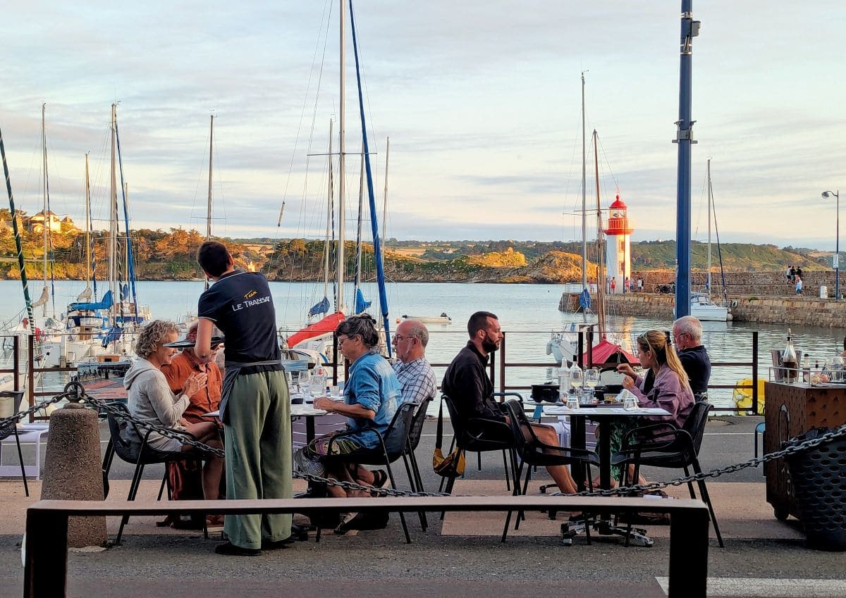 resraurant le transat erquy terrasse