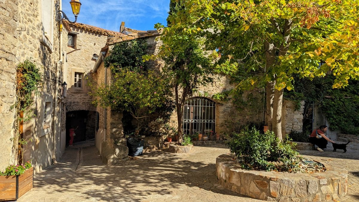 aigne village escargot