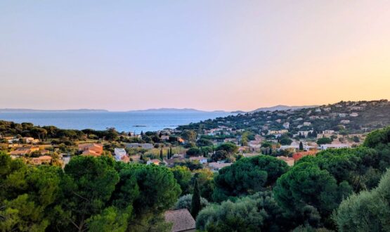 Automne ensoleillé en Méditerranée Porte des Maures, pépites et bons plans !