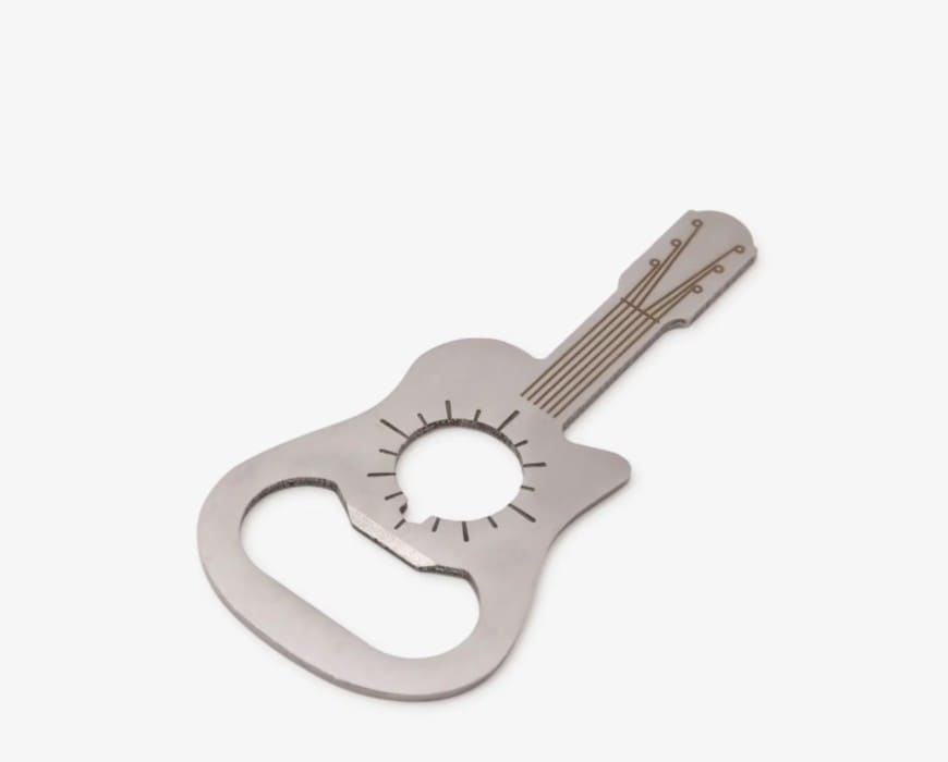 10 idées cadeaux pour homme à -20€ chez Jules ! JULES decapsuleur guitare