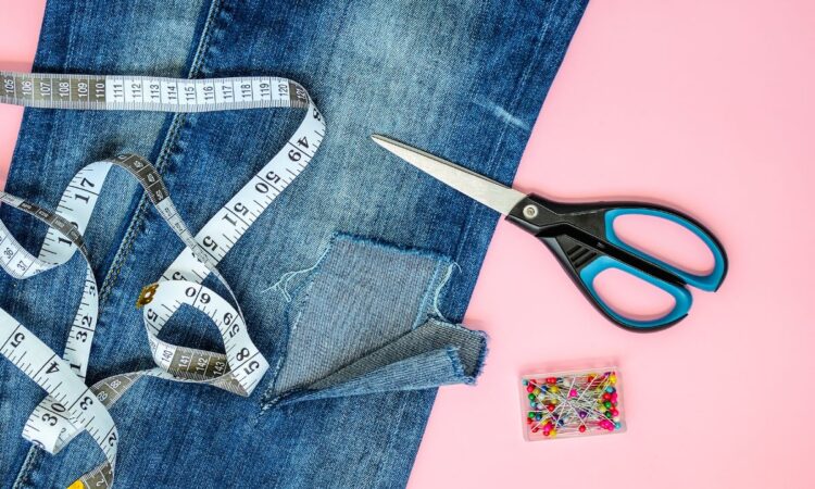 Les jeans français réparables à vie pour une mode durable