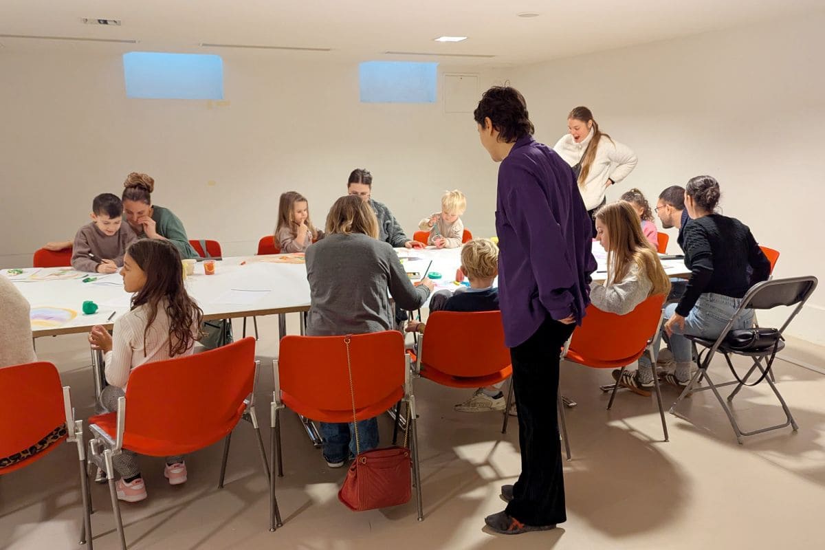Salon de Montrouge 2026 : sortie artistique gratuite ! aterliers artisitiques pour enfants au salon de montrouge
