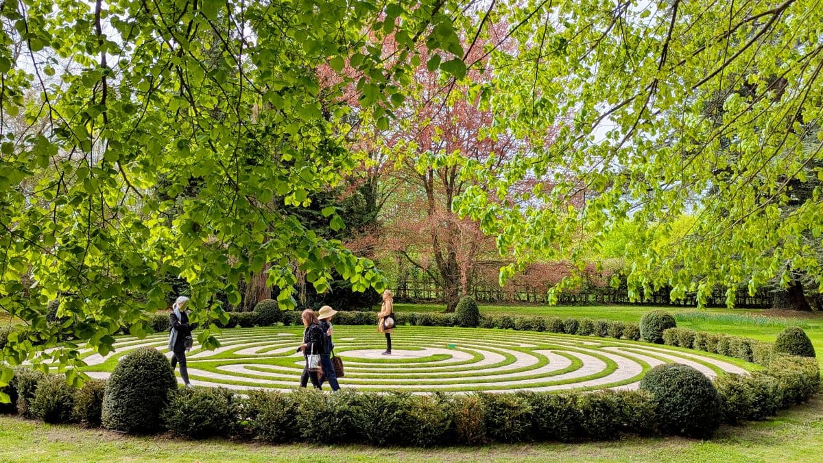 Château de Boutemont, entre contemplation et méditation labyrinthe de meditation chateau de boutemont