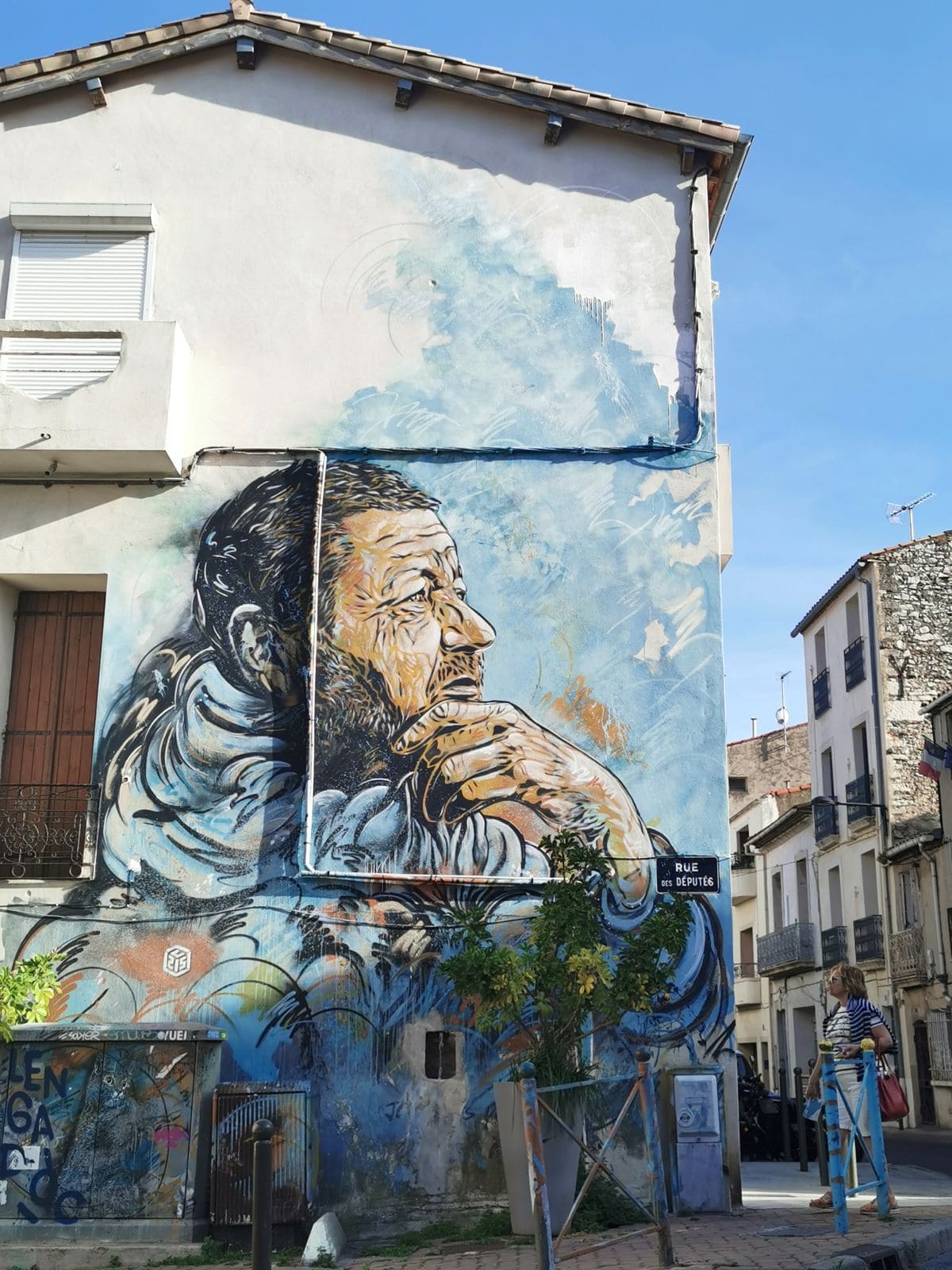 Visiter Sète à pied : incontournables, pépites et bons plans street art maco a sete