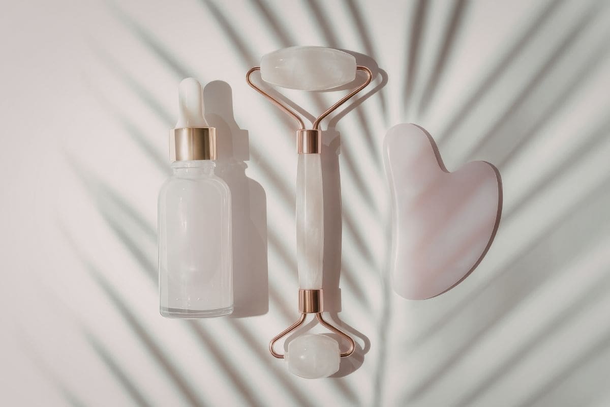 3 astuces beauté pour atténuer les rides et ridules accessoires beaute pour massage profond du visage