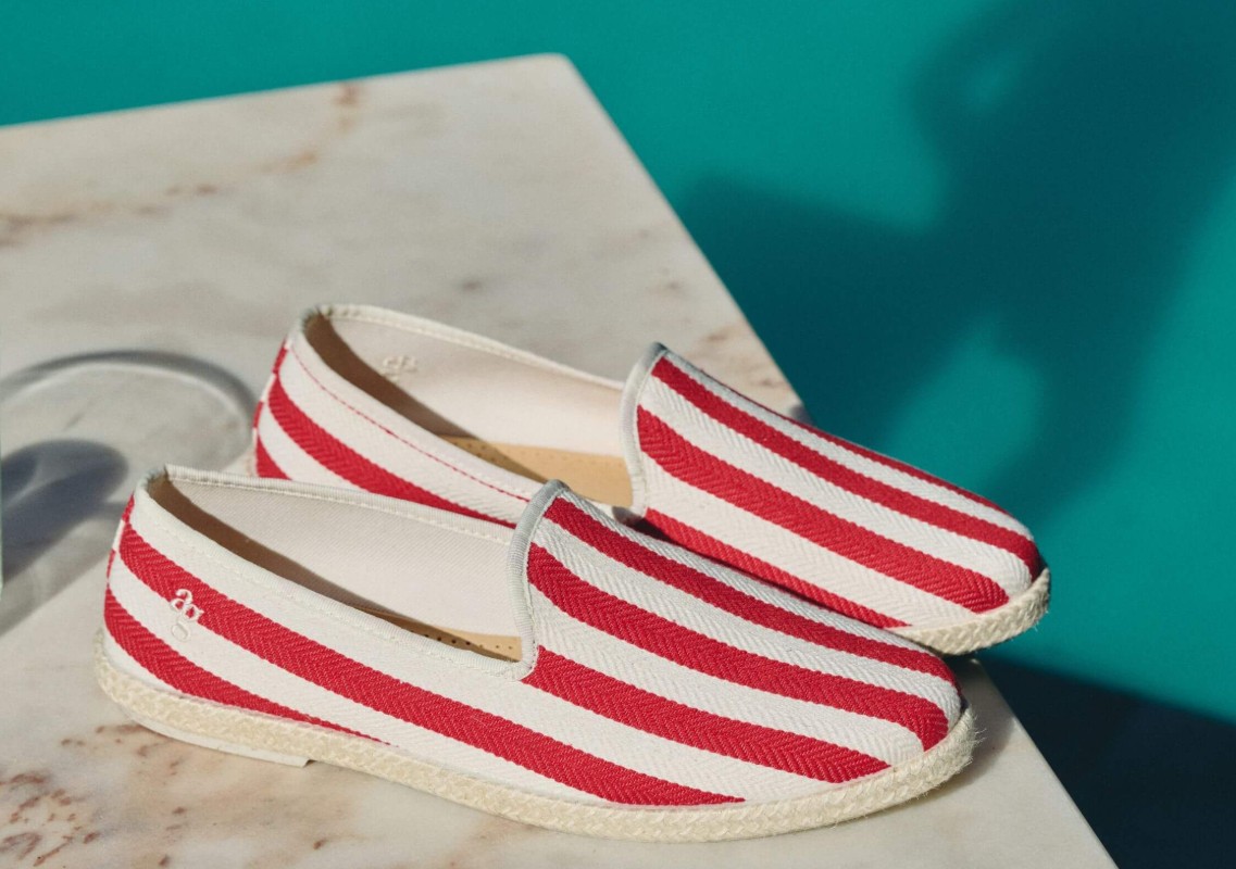 Espadrilles pour femmes : tendances et bons plans espadrilles rayees rouge et blanc