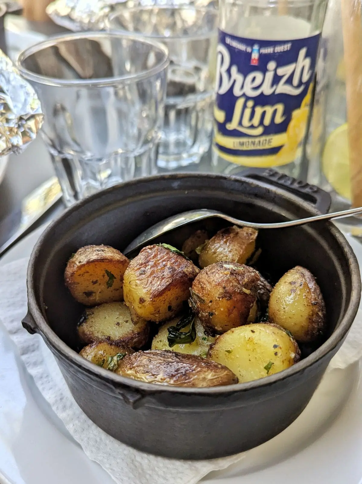 L’Andouille à Puteaux : j’ai testé cette terrasse bretonne pommes de terre avec papillote de moules au restaurant l andouille puteaux