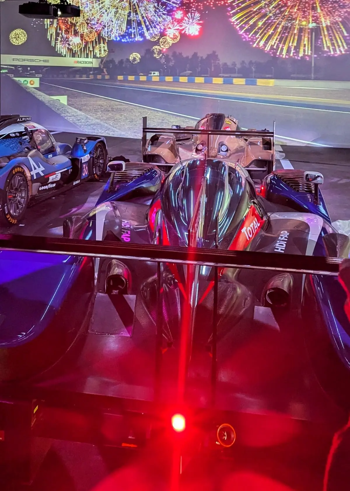 M24 : immersion au coeur des 24h du Mans immersion dans la course les 24h du mans au M24