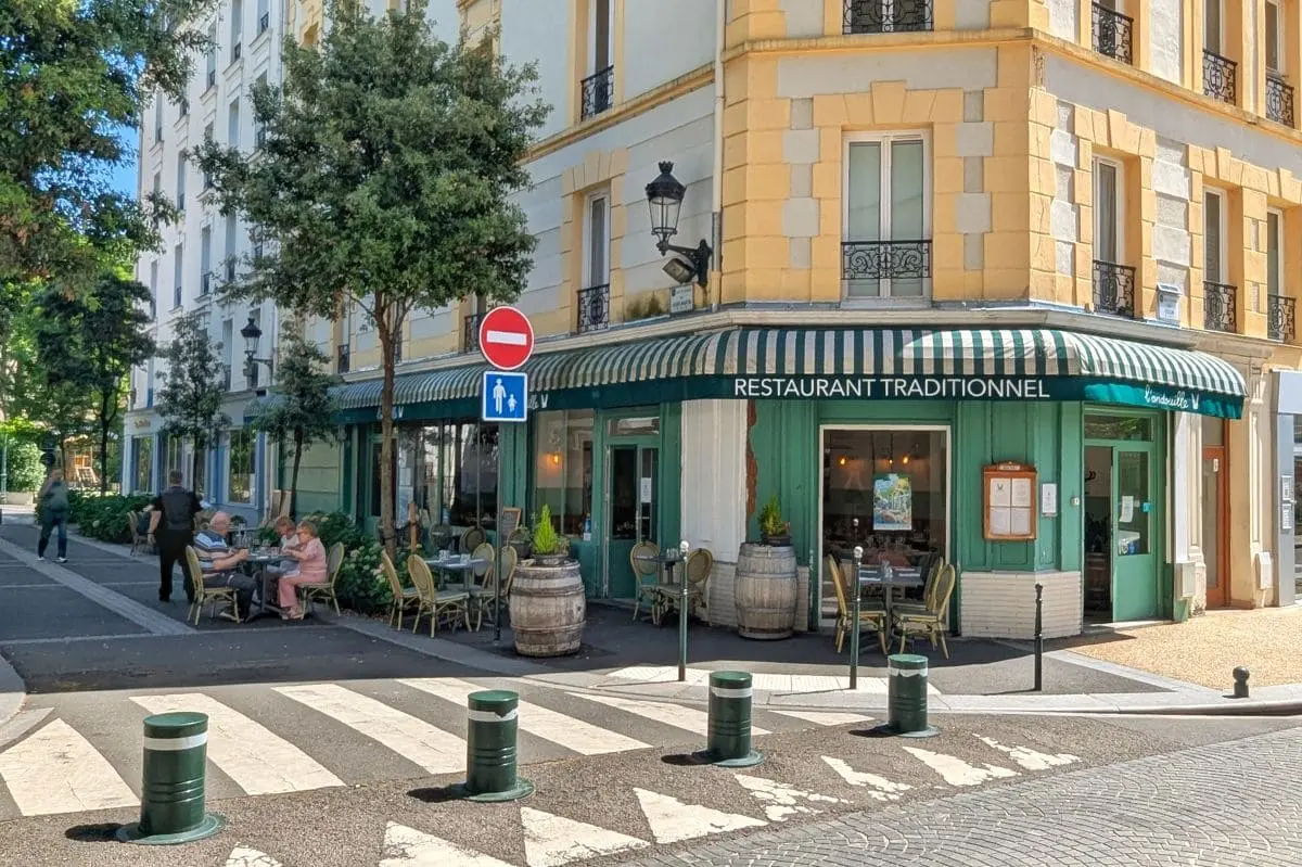 L’Andouille à Puteaux : j’ai testé cette terrasse bretonne restaurant l andouille a puteaux et sa terrasse ombragee