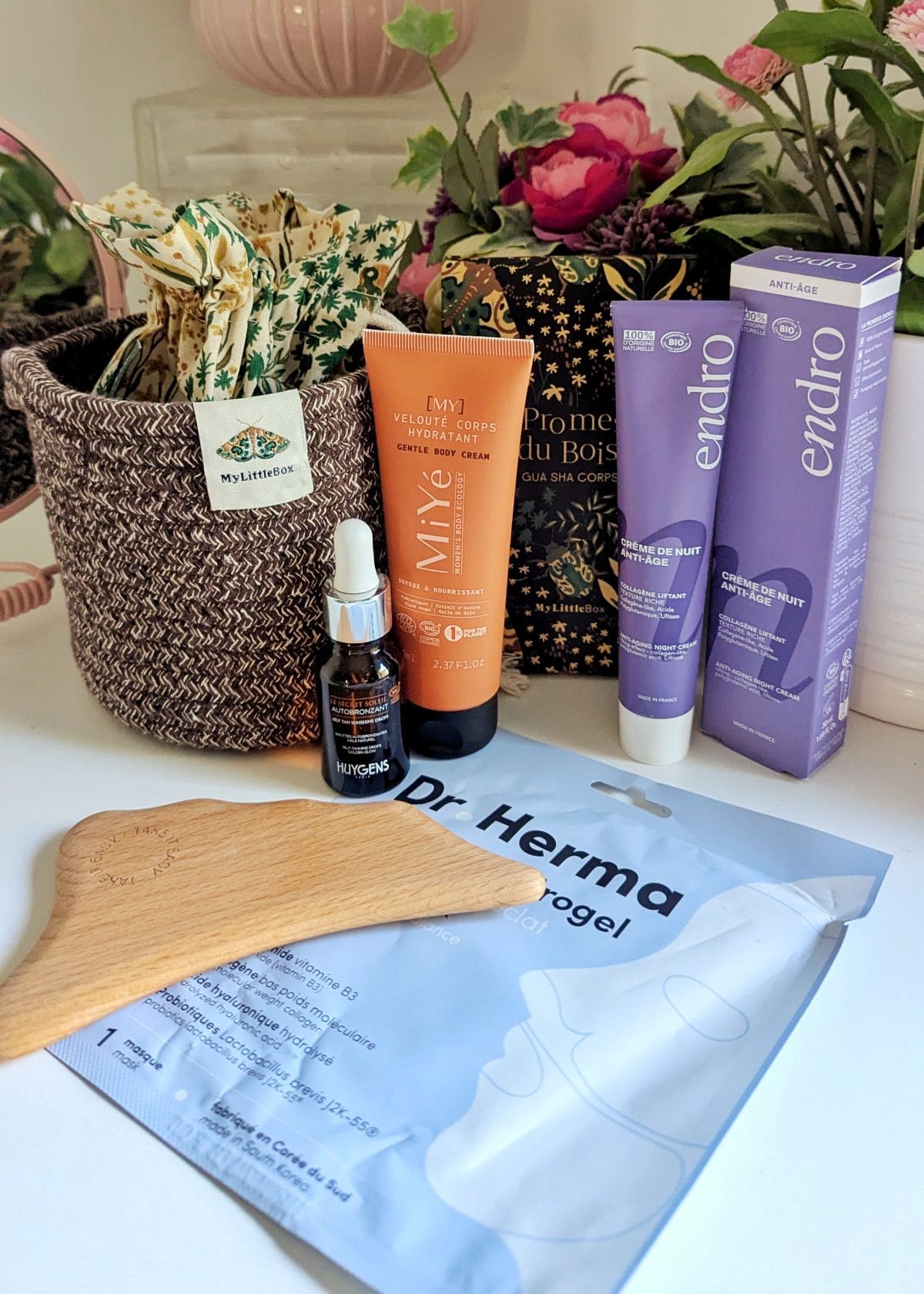 produits et accessoires recus par laure copinesdebonsplans pour le test de la my little box d octobre 2026 murmures des bois