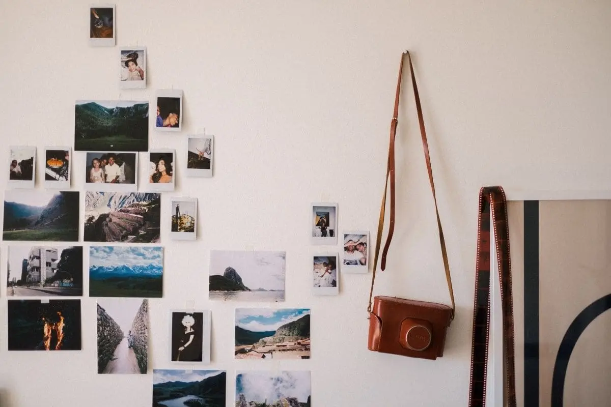 Que faire de ses photos de vacances ? 8 idées pour transformer ses souvenirs afficher ses photos de vacances au mur