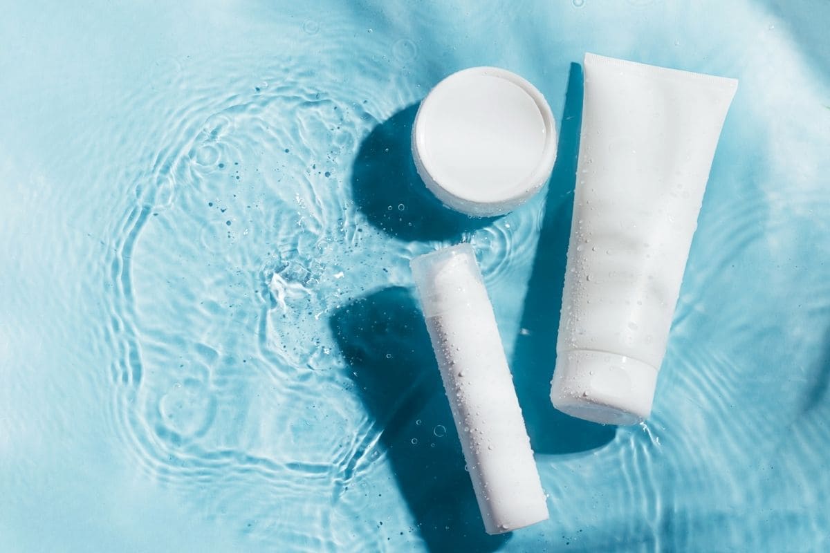 utiliser le soin hydratant qui respecte la peau de mon visage