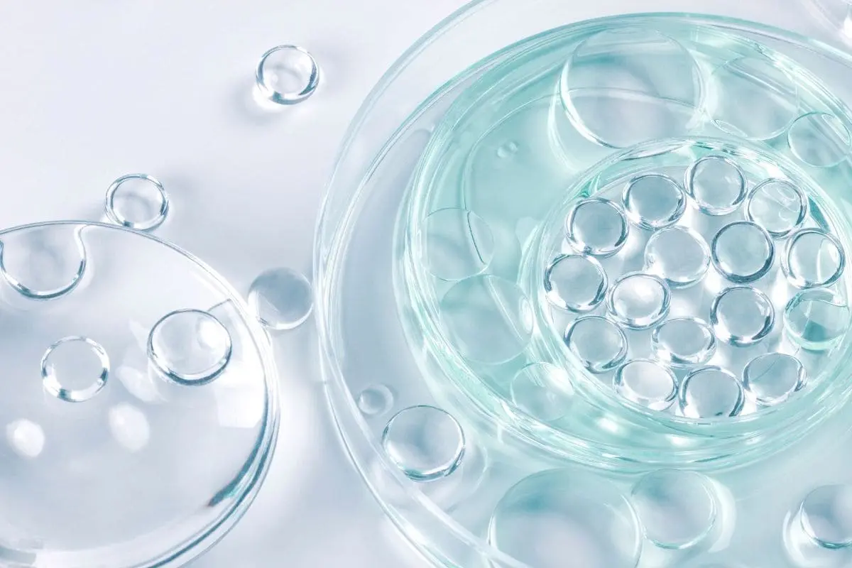 Vieillissement cutané : pourquoi réparer sa peau est aujourd'hui aussi important que l'hydrater recherche en dermo cosmetique
