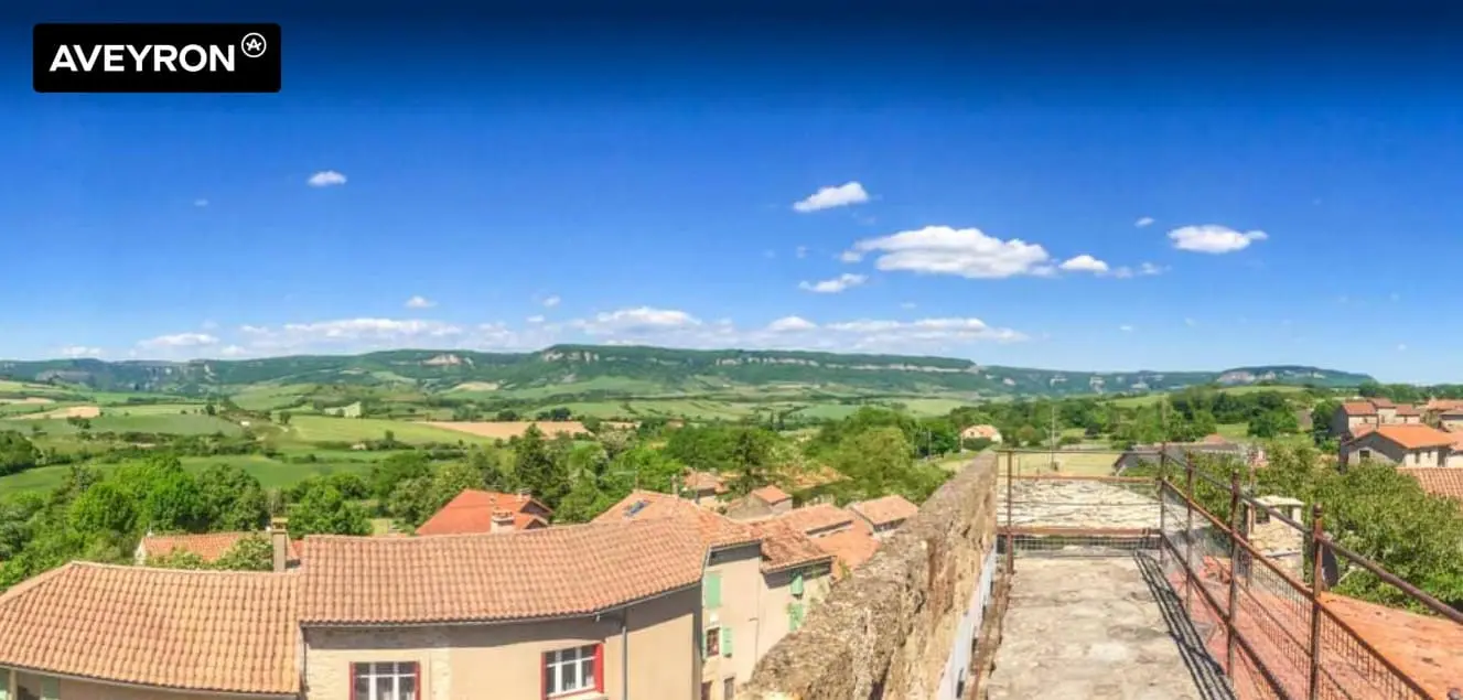 Visiter les Remparts du Larzac : escapade en Aveyron saint jean d'alcas remparts du larzac