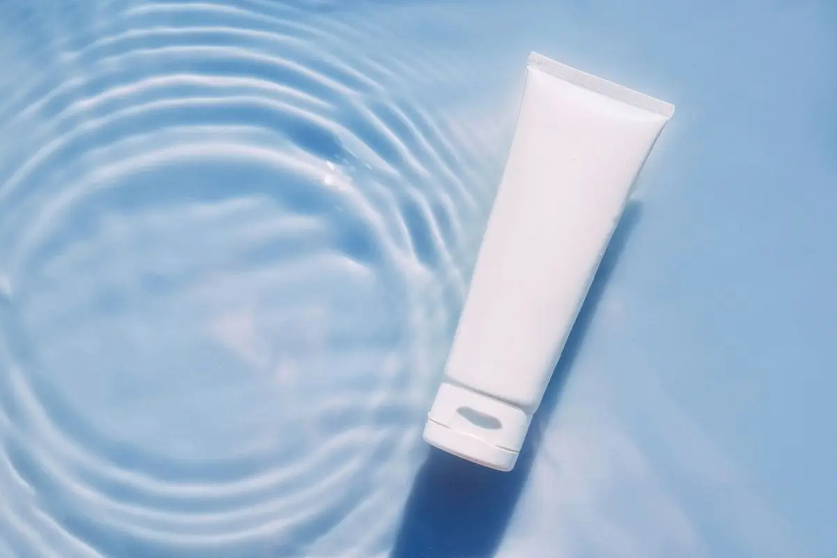 Vieillissement cutané : pourquoi réparer sa peau est aujourd'hui aussi important que l'hydrater utiliser des soins simples pour sa peau
