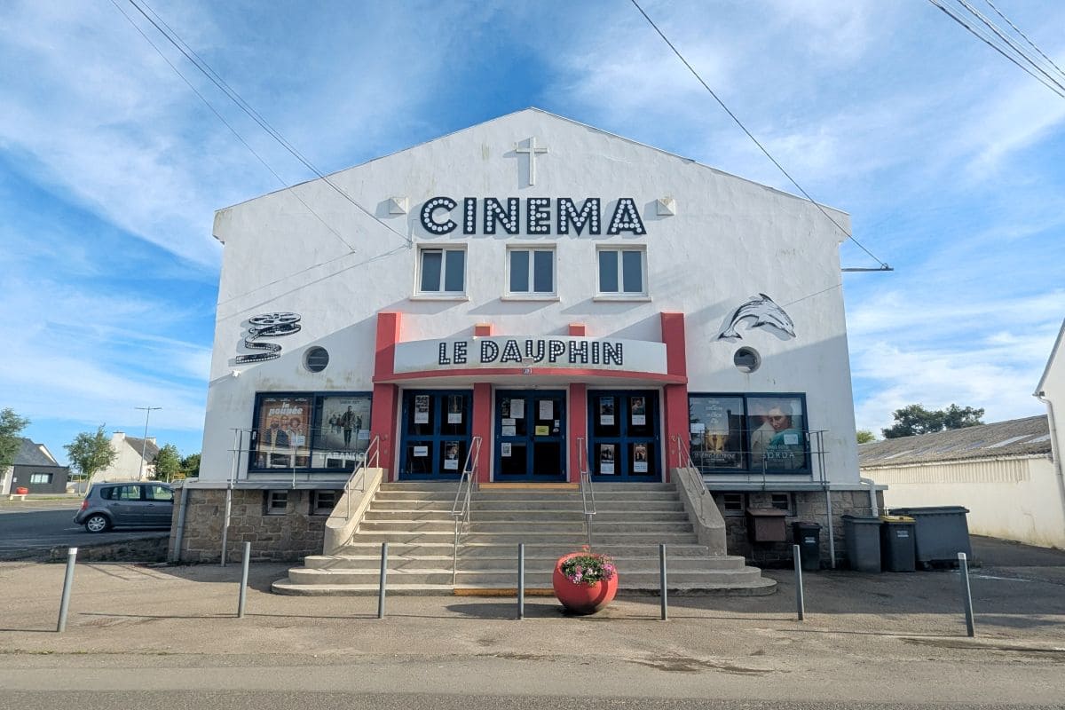 cinema associatif le dauphin a plouescat